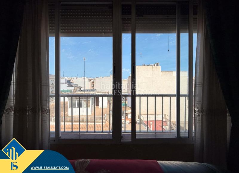 Foto 292ef000-cae5-4357-b626-8092ab56554f. Ático atico con terraza , provincia de alicante. 3 habitaciones | 99 m² | 500 metros del mar en Torrevieja