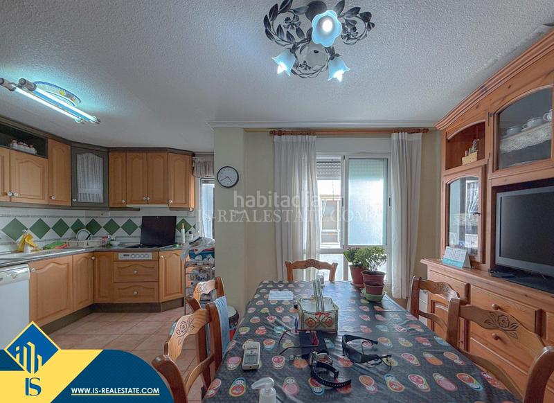 Foto abbaaa15-c3ee-40e9-8e03-c440a4138d83. Ático atico con terraza , provincia de alicante. 3 habitaciones | 99 m² | 500 metros del mar en Torrevieja