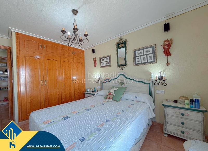 Foto bffa7a62-d833-4d5d-bbdc-6d11c08a778c. Ático atico con terraza , provincia de alicante. 3 habitaciones | 99 m² | 500 metros del mar en Torrevieja