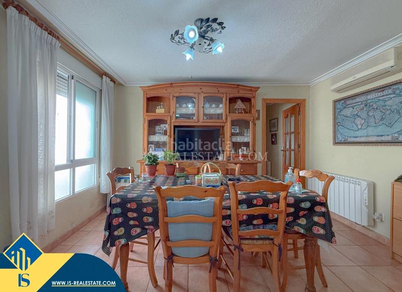 Foto c5c857dc-357e-4d5d-b82a-99e4eabc27d7. Ático atico con terraza , provincia de alicante. 3 habitaciones | 99 m² | 500 metros del mar en Torrevieja