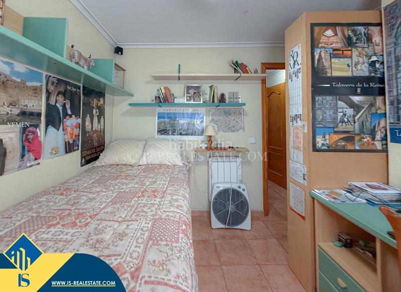 Foto efd701cc-798e-457a-bc65-e5b33f4e3667. Ático atico con terraza , provincia de alicante. 3 habitaciones | 99 m² | 500 metros del mar en Torrevieja