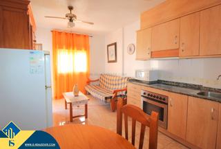 Apartment in Avenida Habaneras - Curva de Palangre. Apartamento con terraza en torrevieja, provincia de alicante. 1