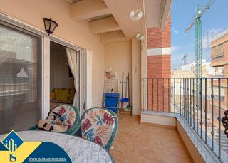 Penthouse in Las Piscinas Naturales. Ático con terraza en la provincia de alicante, en torrevieja, ba
