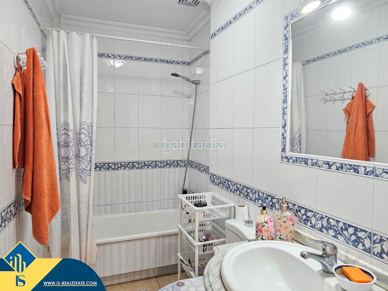 Foto 07d656a7-4183-423a-871e-d07139661642. Apartment with heating in Centro - Muelle Pesquero Torrevieja