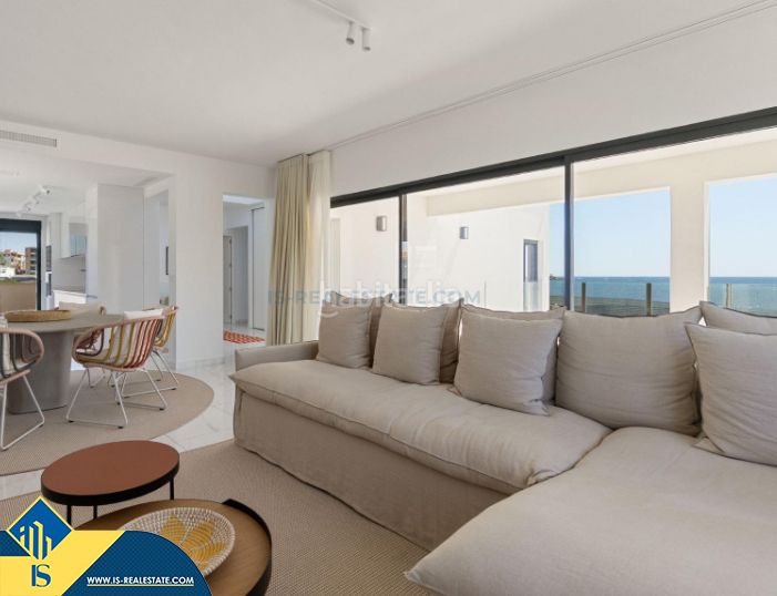 Foto bfe10cfb-f77a-4ddb-a8eb-0b32c64ca82f. Chalet mit parking pool in La Veleta Torrevieja