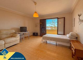 Studio à Aguas Nuevas. Estudio con terraza en torrevieja, provincia de alicante. 1 habi