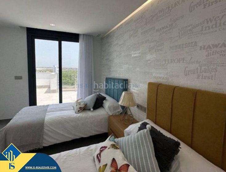 Foto 1c686ef4-f8b7-4d06-83dd-7a30700e997f. Chalet mit parking pool in Los Balcones-Los Altos Torrevieja