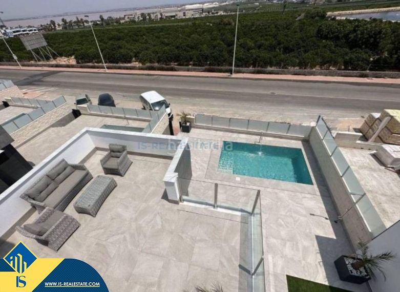 Foto bcb48520-808c-47db-bdb8-c7927a19a95b. Chalet mit parking pool in Los Balcones-Los Altos Torrevieja