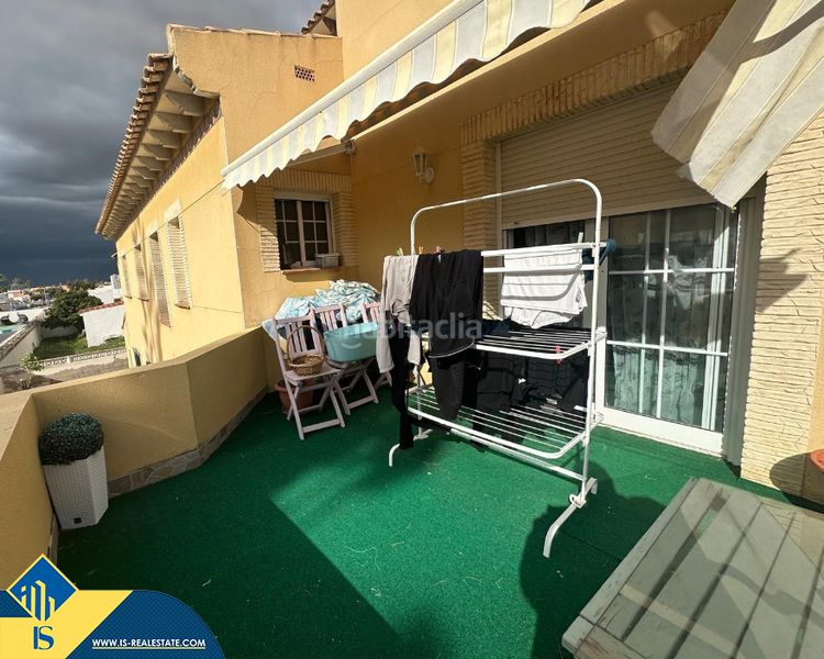 Foto d78187dc-d8f2-47e3-b93c-a69292a04b55. Chalet mit parking pool in Zona Carrefour - Urbanizaciones Torrevieja