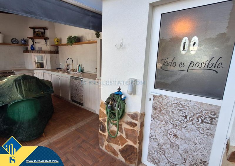 Foto 3ca0f258-6772-4b32-9043-c10e146f6866. Chalet mit parking pool in Los Balcones-Los Altos Torrevieja
