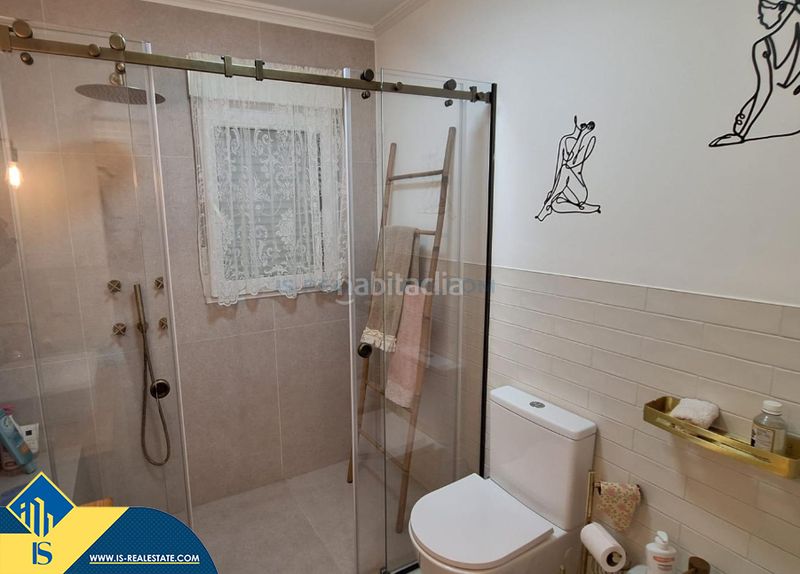 Foto 63829eb9-6f77-4957-b95f-cd9c7df94a33. Chalet mit parking pool in Los Balcones-Los Altos Torrevieja