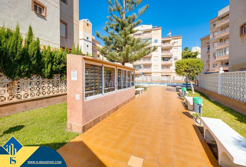 Foto 72877b29-1f2e-4d25-a85f-5ad858c50567. Piccolo appartamento con riscaldamento piscina in Torrevieja