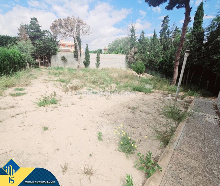 Foto e672367a-5b08-4413-96d6-f1a8a68125f1. Chalet mit parking in Playa de los Náufragos Torrevieja