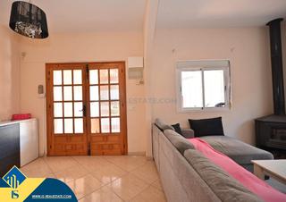 Chalet à Los Balcones-Los Altos. Villa con piscina privada, en la provincia de alicante, en la ci
