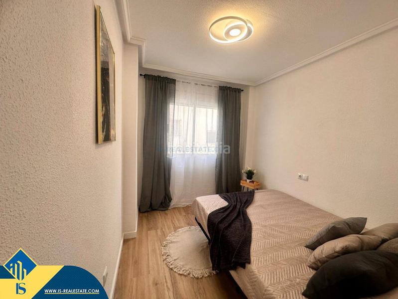 Foto 13f0fabd-0da9-4c74-85ac-1ad1284a01d3. Àtic amb calefacció piscina a Avenida Habaneras - Curva de Palangre Torrevieja