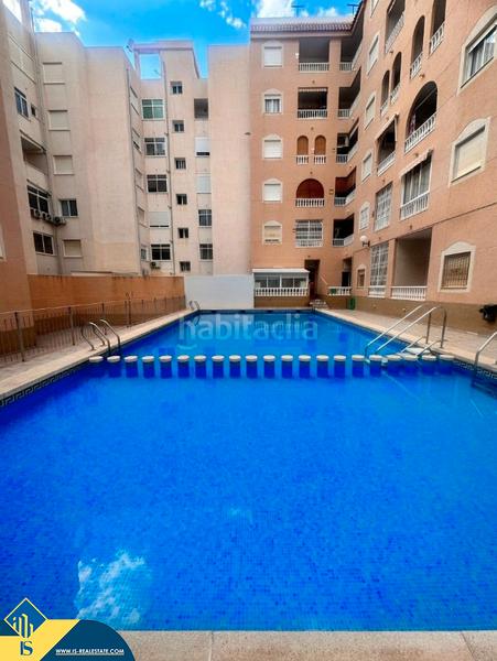 Foto 15f0bf15-5a22-4cb2-ad49-de5ca40860e8. Àtic amb calefacció piscina a Avenida Habaneras - Curva de Palangre Torrevieja