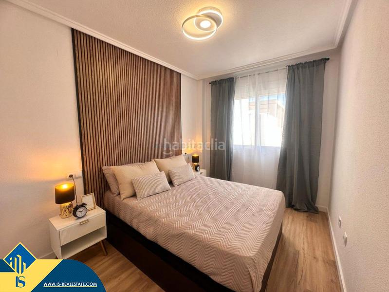 Foto 827533ed-5bf3-4d9f-83ce-be29c1c4546f. Àtic amb calefacció piscina a Avenida Habaneras - Curva de Palangre Torrevieja