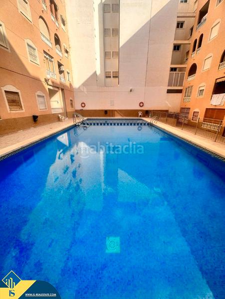 Foto bf7df7cb-767c-4a4a-ab86-ee4c7b79682f. Àtic amb calefacció piscina a Avenida Habaneras - Curva de Palangre Torrevieja