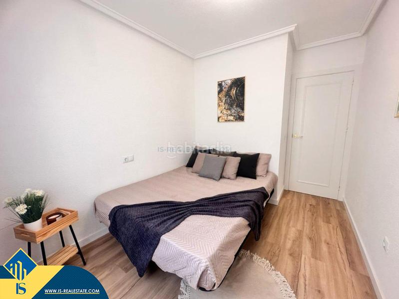 Foto ccc082e6-c5d4-44ad-a4a7-3e6136ac8e2c. Àtic amb calefacció piscina a Avenida Habaneras - Curva de Palangre Torrevieja