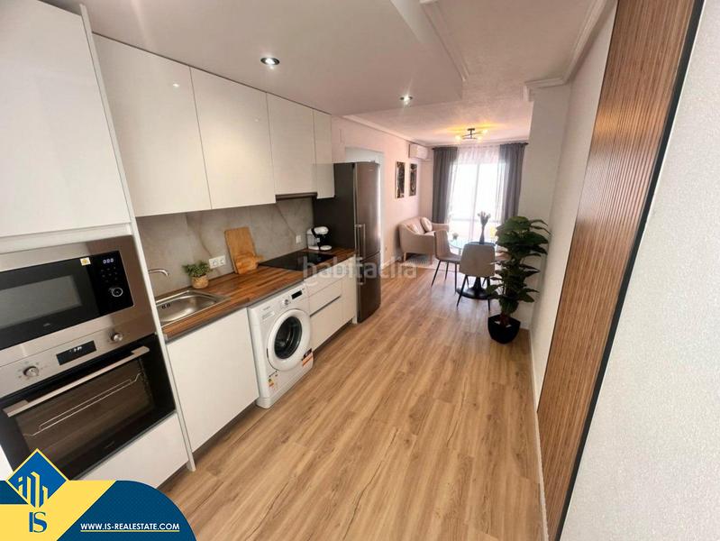 Foto f07aa091-a2cc-4a88-91ea-fe0de83606ee. Àtic amb calefacció piscina a Avenida Habaneras - Curva de Palangre Torrevieja