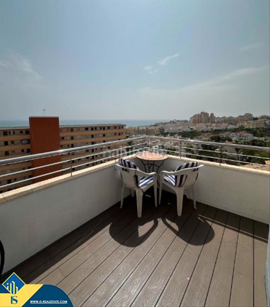 Foto 0fccece4-48e5-4d9f-aee3-cd751660a3c8. Àtic amb aparcament piscina a Torreblanca Torrevieja