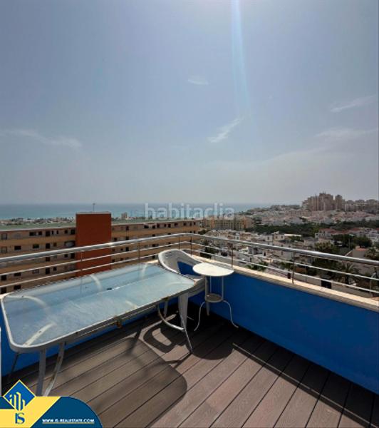 Foto a4d0070c-1b64-42ed-8c1b-fc4e3258a78b. Àtic amb aparcament piscina a Torreblanca Torrevieja