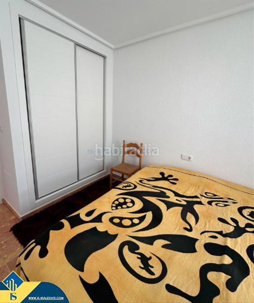 Foto aab09561-8da7-4d59-8f42-5e49d36f9b4c. Àtic amb aparcament piscina a Torreblanca Torrevieja