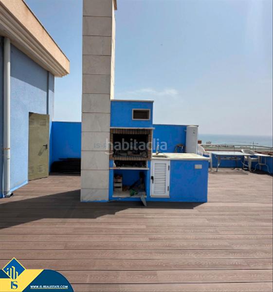 Foto d6dd7108-2634-4cc6-9505-9d469efff5c1. Àtic amb aparcament piscina a Torreblanca Torrevieja