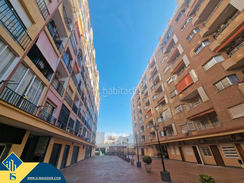 Foto ac3a8164-2ae6-466f-9f94-17b67f6186cb. Studio avec chauffage dans Zona Playa de los Locos Torrevieja