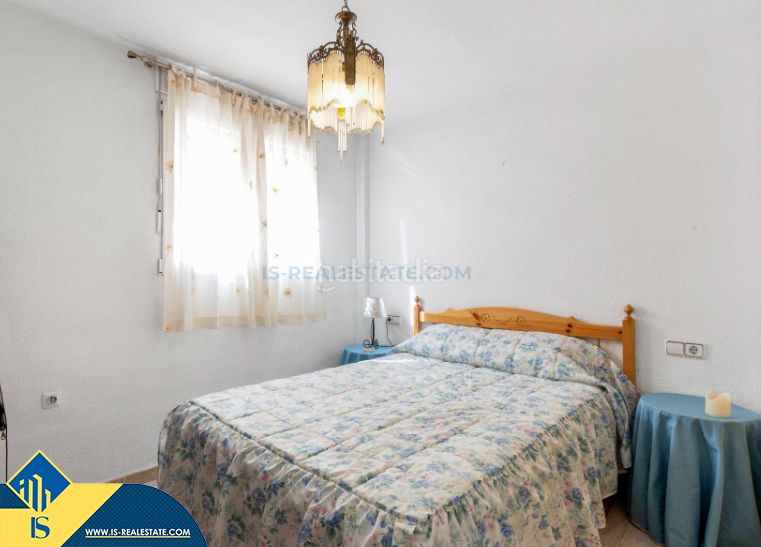 Foto c1aca140-5bc6-42cb-95ff-b9deb0bb35d2. Chalet in Los Europeos Torrevieja
