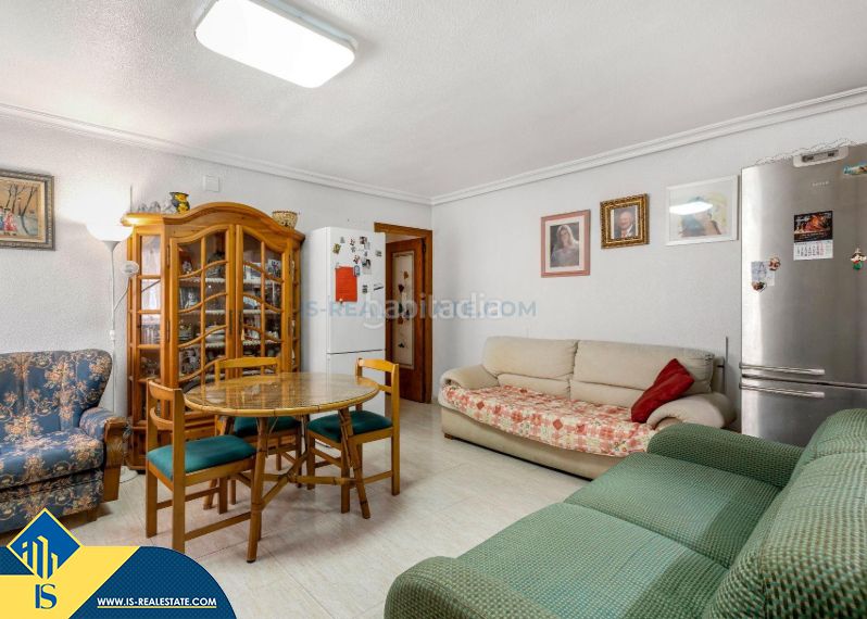 Foto d67363ec-b473-416c-8742-92b4e0c85dfb. Chalet in Los Europeos Torrevieja