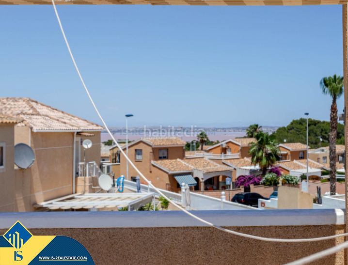 Foto 039d128a-2866-4fd7-991c-ce2d5bac76c4. Chalet mit parking pool in Los Balcones-Los Altos Torrevieja