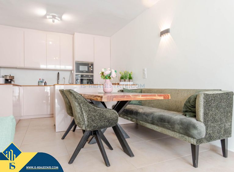 Foto 05a4ee69-f4a9-411c-8cf5-a3946296123e. Chalet mit parking pool in Los Balcones-Los Altos Torrevieja
