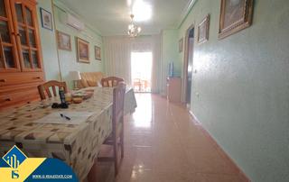 Appartement in Antonio Machado. Apartamento con terraza, en la provincia de alicante, en la ciud