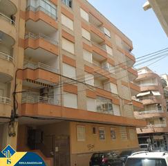 Appartement à Zona Playa de los Locos. Apartamento con terraza, en la provincia de alicante, en la ciud
