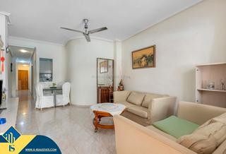 Apartment in Las Piscinas Naturales. Apartamento con terraza, en la provincia de alicante, en la ciud