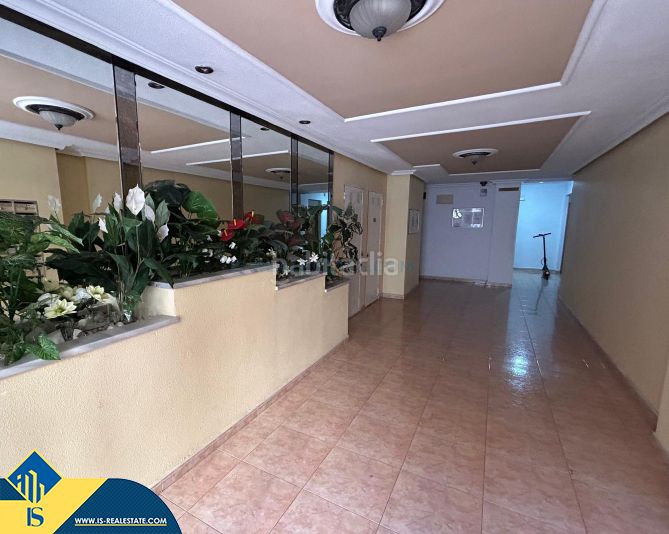 Foto 14ee7360-a2ac-4073-94fb-d1de2b31f414. Àtic amb piscina a Centro - Muelle Pesquero Torrevieja