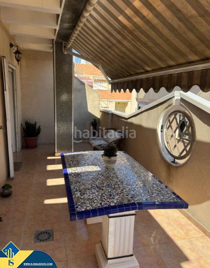 Foto 9b676cd1-f66c-4fbc-b99d-1f3a7d2f983f. Àtic amb piscina a Centro - Muelle Pesquero Torrevieja