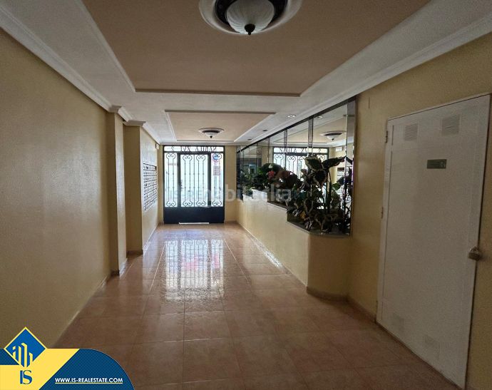 Foto ab273bf4-8e03-44fe-a00a-636a4a0c1158. Àtic amb piscina a Centro - Muelle Pesquero Torrevieja