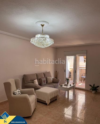 Foto fc25ce9e-8be3-4770-8bd4-e86c522518f9. Àtic amb piscina a Centro - Muelle Pesquero Torrevieja