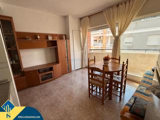Apartament a Zona Playa del Cura. Apartamento para reformar, en la provincia de alicante, en la ci