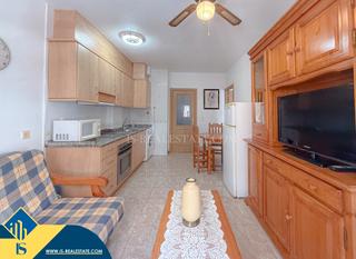 Apartament a Avenida Habaneras - Curva de Palangre. Apartamento con terraza, en la provincia de alicante, en la ciud