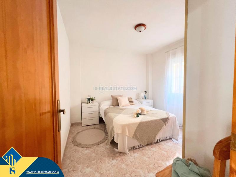 Foto 495c329e-72ad-4936-ace5-3ad6d370e87a. Apartament amb calefacció piscina a Antonio Machado Torrevieja