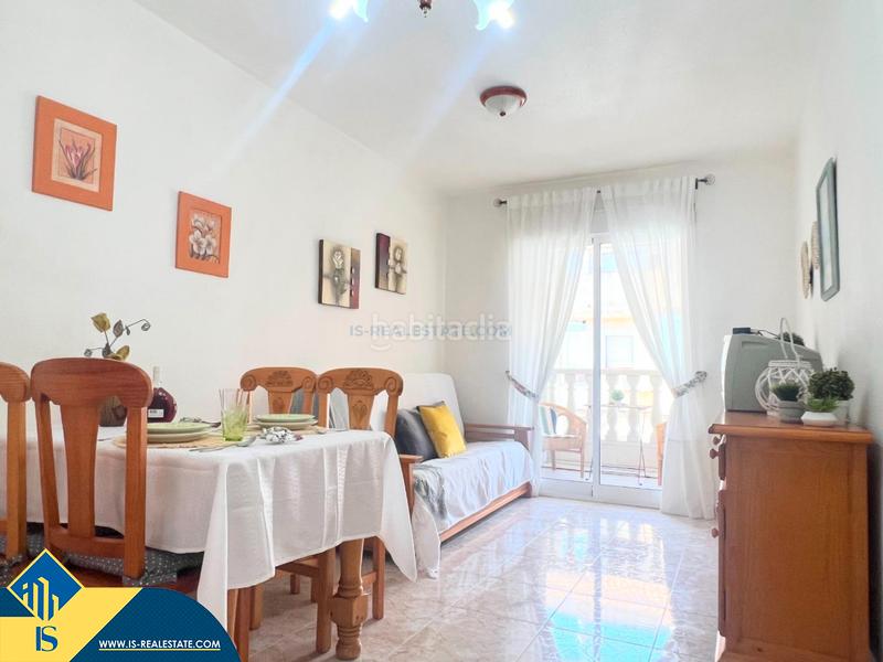 Foto 9a267e95-6a63-4733-80e0-f10e419f5cf6. Apartament amb calefacció piscina a Antonio Machado Torrevieja