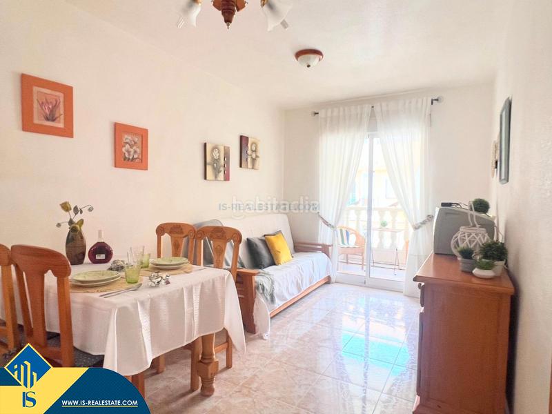 Foto ce31340e-28a9-4b72-b989-538d5b9d37b8. Apartament amb calefacció piscina a Antonio Machado Torrevieja