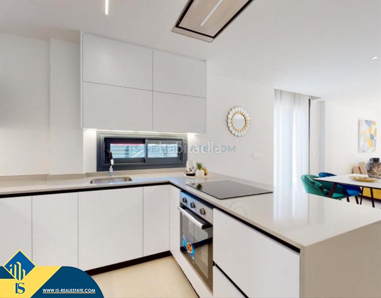 Foto 6a6f46d9-e858-4fac-b70b-58a88fca7fb9. Xalet amb aparcament piscina a Los Secanos Guardamar del Segura