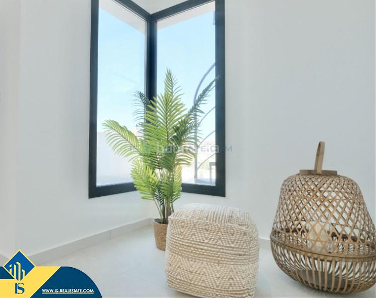 Foto b2f0f53e-7626-4c04-9363-cc7dc17862f7. Xalet amb aparcament piscina a Los Secanos Guardamar del Segura