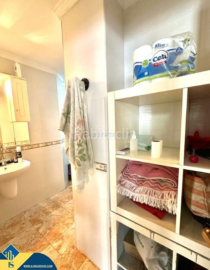 Foto 98ab9899-6ea6-43db-baae-ec313a9e34a6. Piso apartamento con terraza, en la provincia de alicante, en la ciudad , en la zona de playa del cura. 2 habitaciones | 1 en Torrevieja