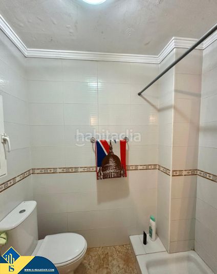 Foto d42be41f-33df-4e6e-8f28-b4f1519c93c8. Piso apartamento con terraza, en la provincia de alicante, en la ciudad , en la zona de playa del cura. 2 habitaciones | 1 en Torrevieja
