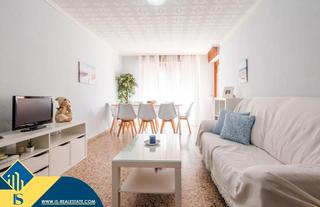 Pis a El Acequión. Apartamento con terraza, en la provincia de alicante, en la ciud